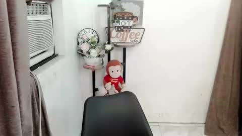 maniniyot69 online show from November 26, 1:56 pm