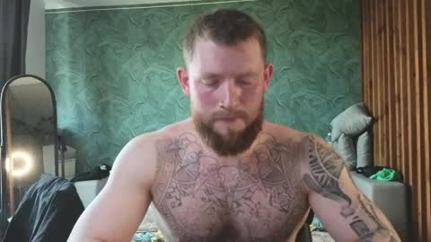 Snapshot of manjerk_on_cb chatting on May 5, 9:28 am Arthur online show from May 5, 9:28 am