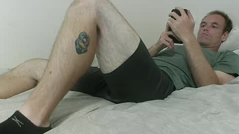 Snapshot of manlyman94 chatting on June 23, 5:33 pm manlyman94 online show from June 23, 5:33 pm