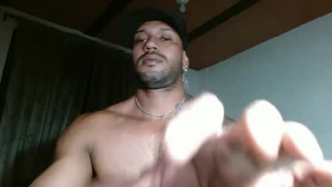 Manolo online show from March 29, 6:08 pm