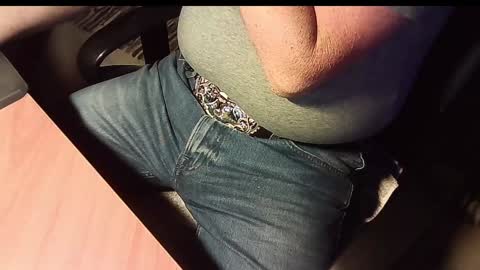 manswed online show from December 6, 1:33 pm