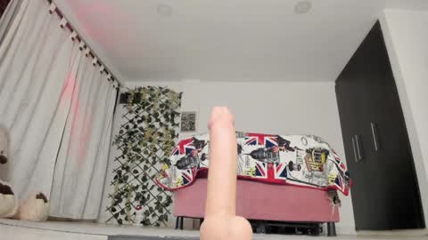 MARY  online show from December 7, 8:22 am