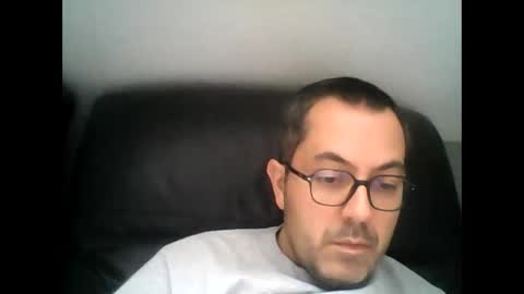 Snapshot of manu5933 chatting on September 23, 12:30 pm manu5933 online show from September 23, 12:30 pm