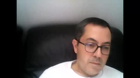 Snapshot of manu5933 chatting on October 16, 11:33 am manu5933 online show from October 16, 11:33 am