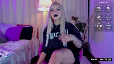 manu  velezz   Help me to get to 100 thumbs ups Tip 25tks  Rate me  online show from December 16, 6:18 am