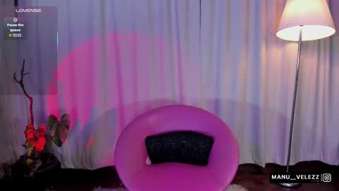 manu  velezz   Help me to get to 100 thumbs ups Tip 25tks  Rate me  online show from February 17, 5:37 am