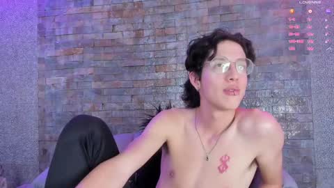 Manuel online show from January 5, 1:45 am