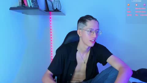 Manuel online show from January 11, 11:35 pm