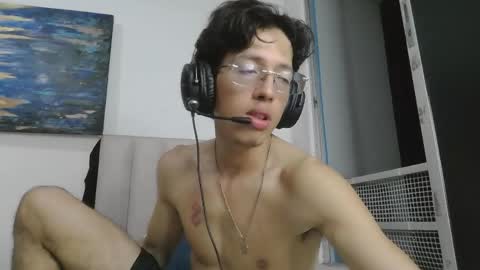 Manuel online show from April 7, 3:29 am