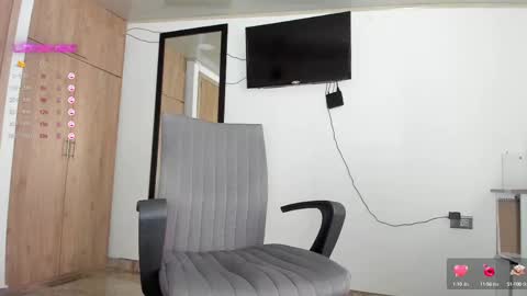 manucute 23  online show from February 24, 7:52 pm