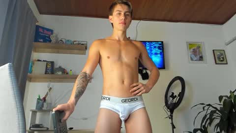 manucute 23  online show from December 22, 2:36 pm