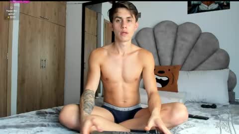 Snapshot of manucute_23_ chatting on April 29, 2:32 pm manucute 23 online show from April 29, 2:32 pm