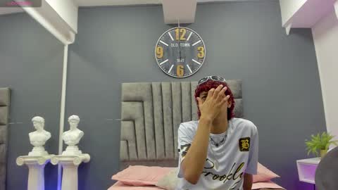 Manuel Rivero online show from March 1, 3:19 am