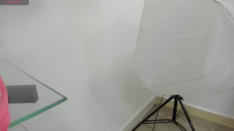 Manuel Rivero online show from March 4, 3:12 am