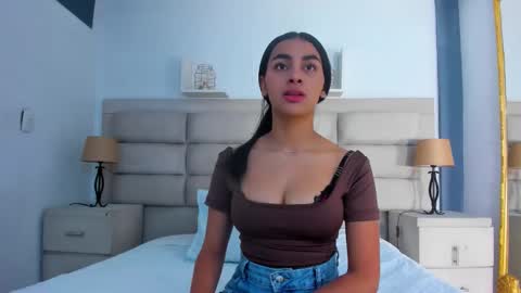 Manuela online show from January 6, 8:56 pm