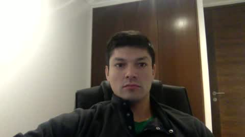 manuelgasdcon online show from June 15, 4:31 pm