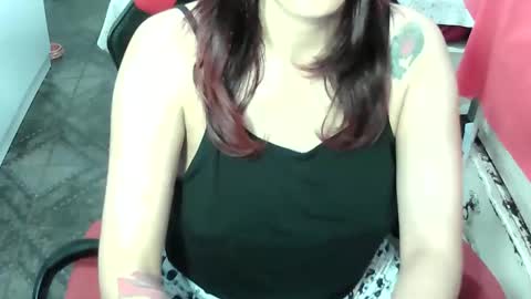 Manu Escarlate online show from May 5, 4:53 am