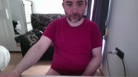 Snapshot of manuserita chatting on April 19, 12:15 pm manuserita online show from April 19, 12:15 pm
