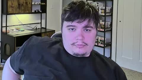 kyle online show from November 17, 10:15 pm