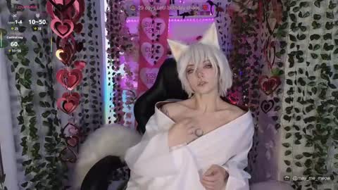 Snapshot of mao_me_meow chatting on May 13, 8:12 am Sasha online show from May 13, 8:12 am