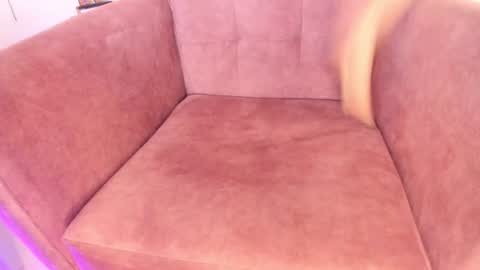 Snapshot of mapu_01 chatting on June 16, 1:36 pm Maria IG M APS01 online show from June 16, 1:36 pm