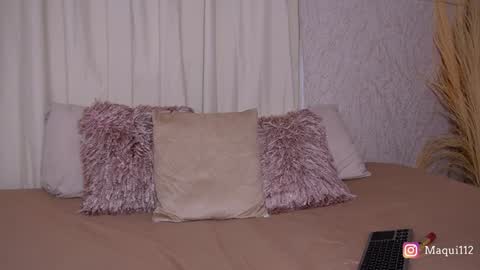 Maquii   online show from December 17, 10:11 pm