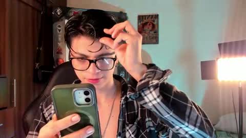 mar_alexis online show from September 30, 2:11 pm