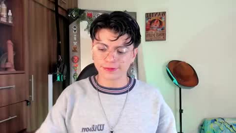 mar_alexis online show from October 2, 7:10 pm