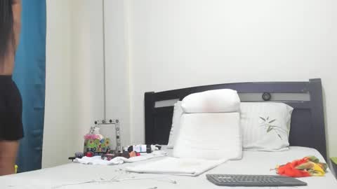 Mara online show from November 26, 1:34 pm