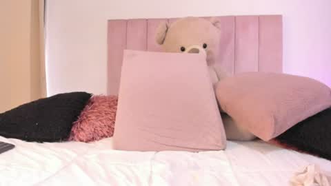 Snapshot of mara_sans chatting on August 1, 2:16 pm Mara online show from August 1, 2:16 pm