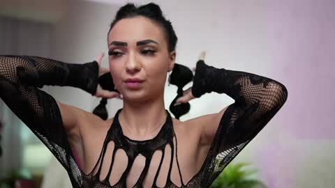  Mara  online show from January 5, 12:42 am