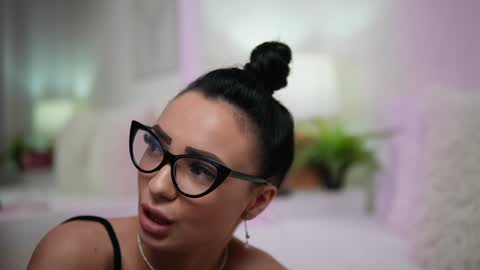  Mara  online show from January 25, 4:13 am