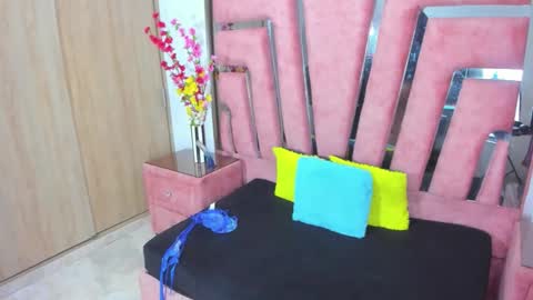 Marakarly online show from June 7, 9:29 pm