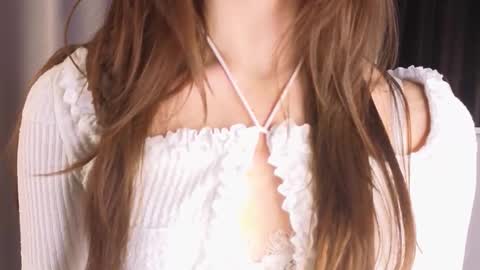 Mary online show from December 3, 3:21 pm