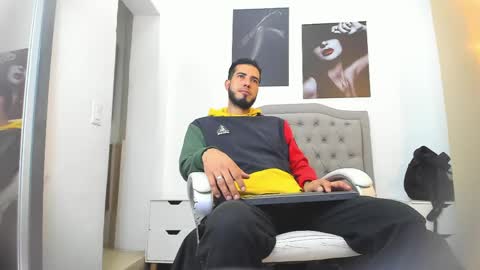 Marc Ruffalo online show from April 19, 11:42 am