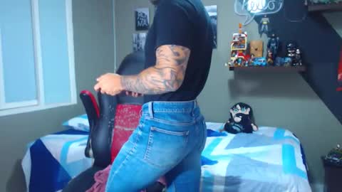 MARCEL online show from April 11, 2:32 pm