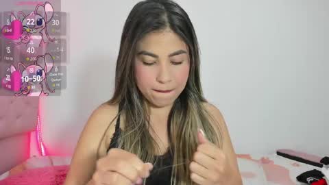 Snapshot of marcela_56 chatting on June 2, 9:39 pm marcela_56 online show from June 2, 9:39 pm