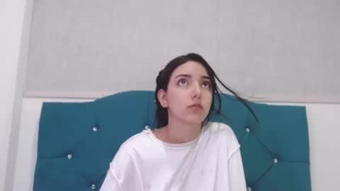 Snapshot of marcelaa_fox chatting on September 16, 8:26 am Marcela online show from September 16, 8:26 am