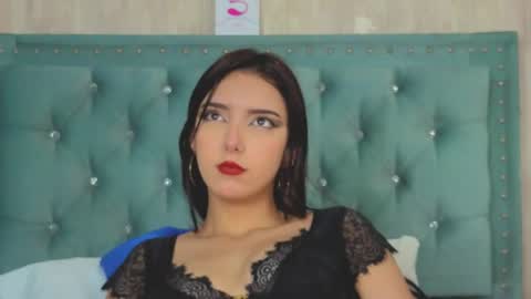 Snapshot of marcelaa_fox chatting on September 17, 7:59 pm Marcela online show from September 17, 7:59 pm
