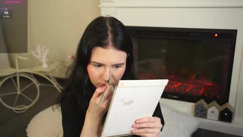 Marcelline online show from February 2, 4:11 am