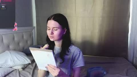 Marcelline online show from February 22, 3:51 am