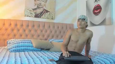 ruy  jex online show from October 6, 3:04 am