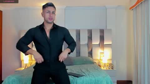 Snapshot of marcelo_costa_ chatting on December 19, 5:58 am Marcelo Costa online show from December 19, 5:58 am