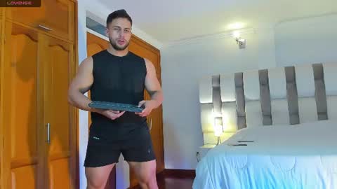 Snapshot of marcelo_costa_ chatting on July 23, 1:42 pm Marcelo Costa online show from July 23, 1:42 pm