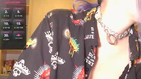 Snapshot of marci_n chatting on September 12, 9:15 pm marci_n online show from September 12, 9:15 pm