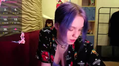 marci_n online show from January 6, 9:18 pm