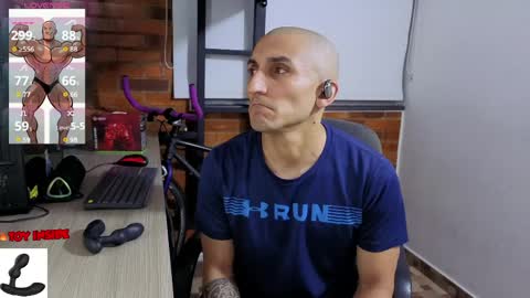 Marck  Independent model  online show from April 9, 6:19 am