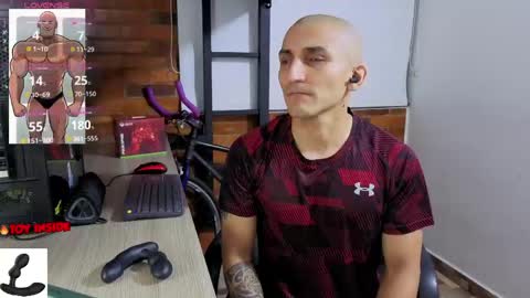 Marck  Independent model  online show from April 21, 2:51 am