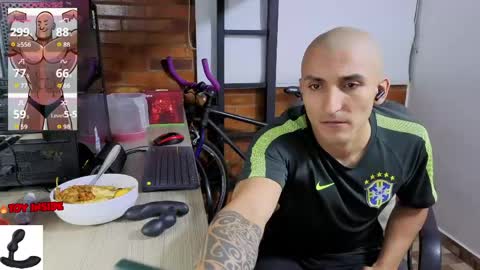 Marck  Independent model  online show from April 23, 2:02 am