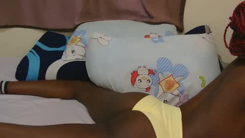 marclyne_cy online show from February 9, 9:19 pm